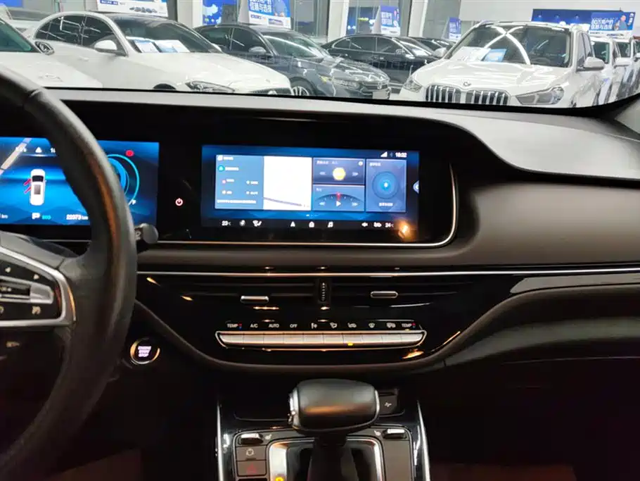 GAC Trumpchi Trumpchi M6 2019 270T Automatic Honor (6-seater) China V фото 13