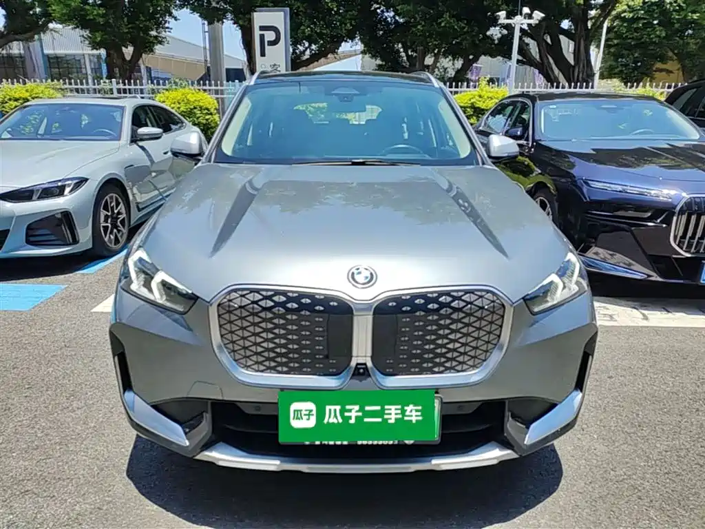 BMW iX1 2023 xDrive30L X Design Package фото 5