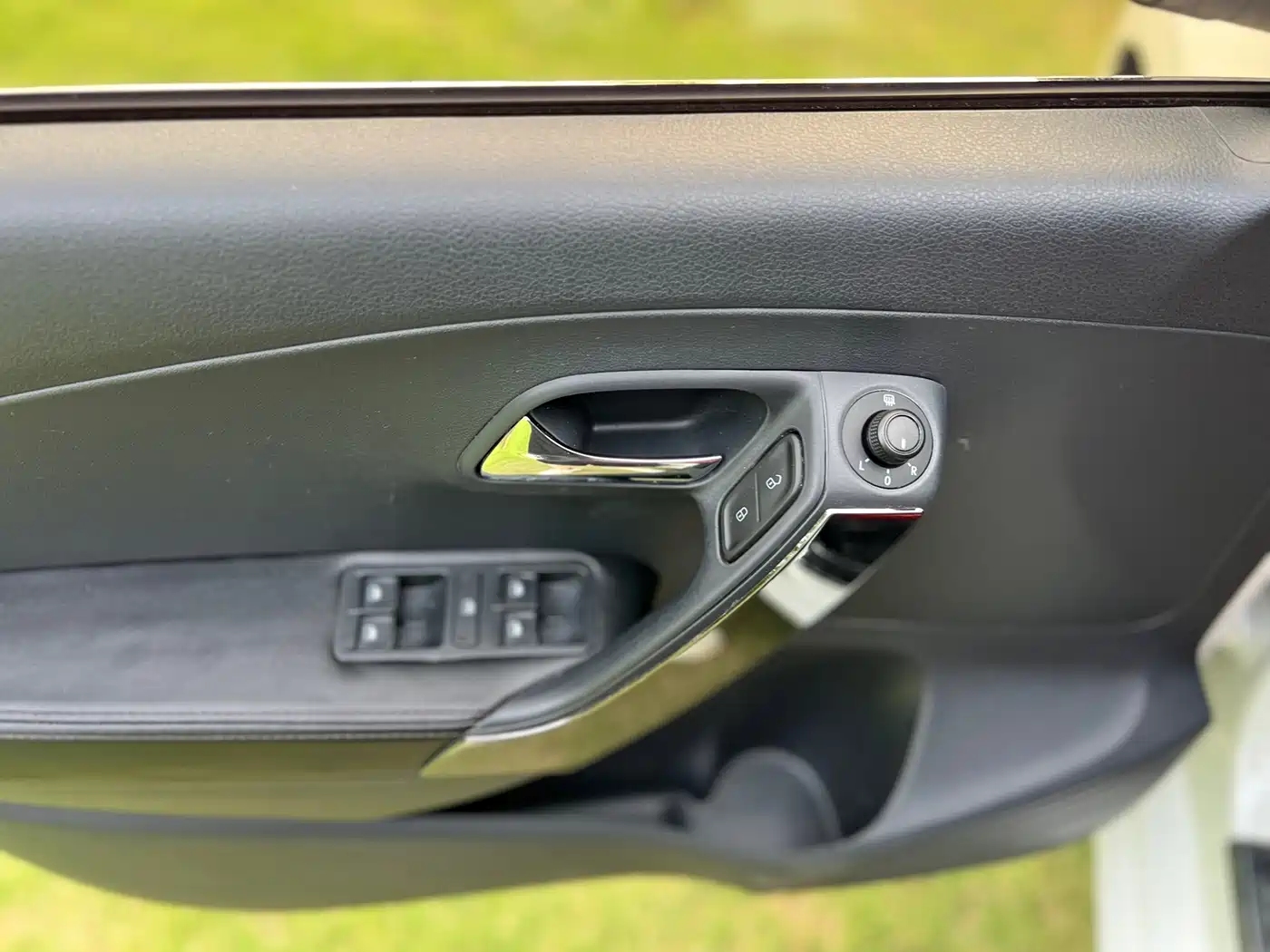 Volkswagen Polo 2018 1.5L Auto Safe Drive фото 17