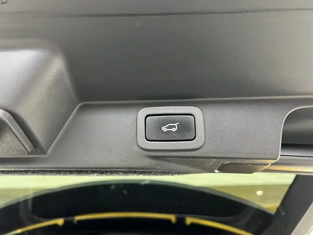 Land Rover Range Rover Sport PHEV 2022 2021 P400e SE