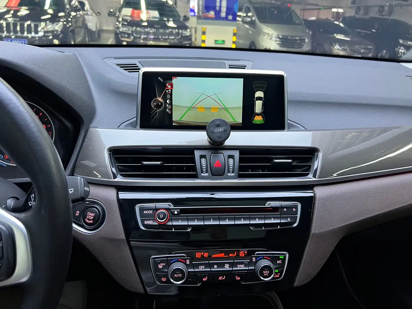 BMW X1 2016 xDrive20Li Luxury Model фото 8