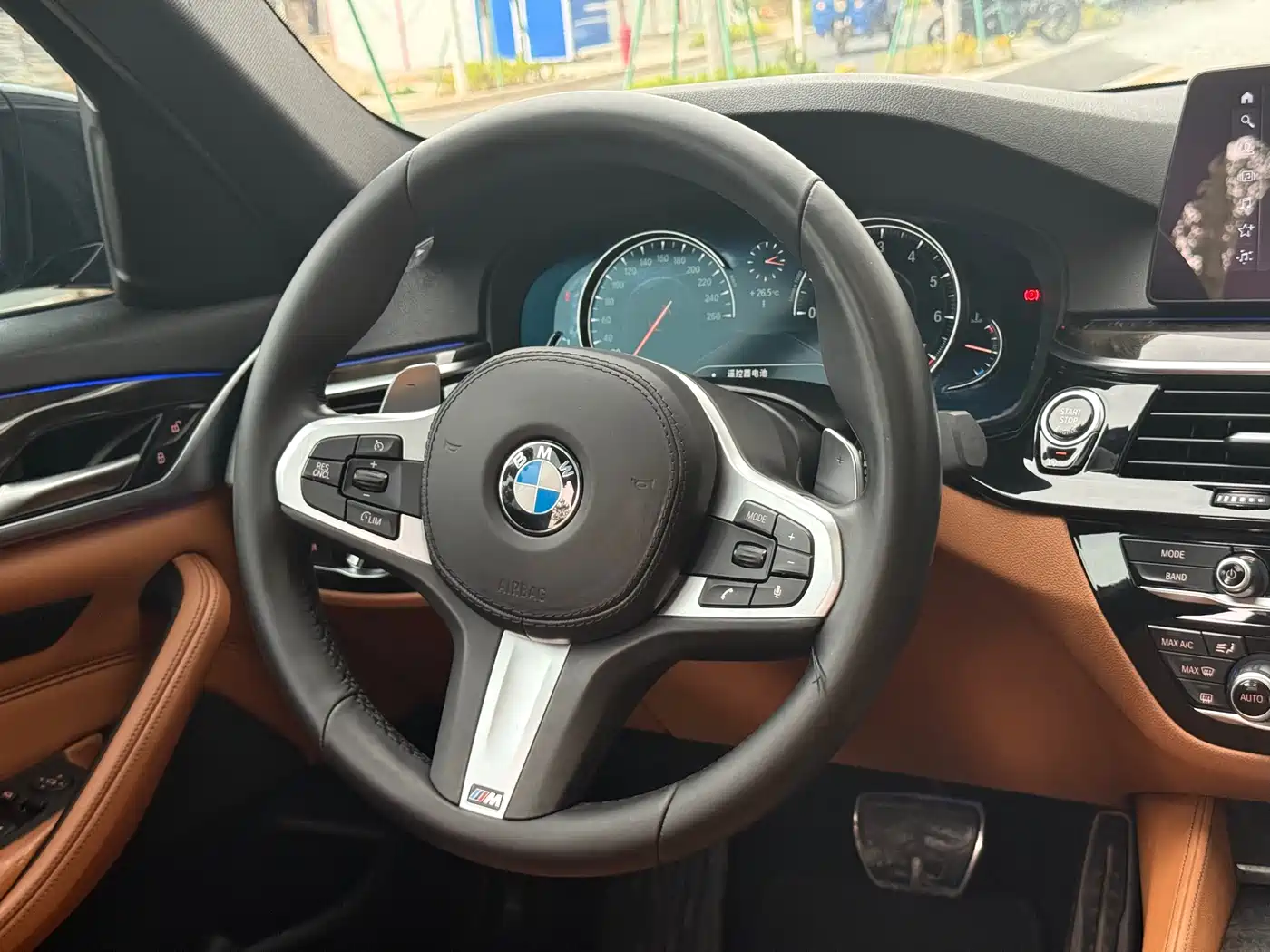 BMW 5 Series 2018 530Li Leading M Sport Package фото 9