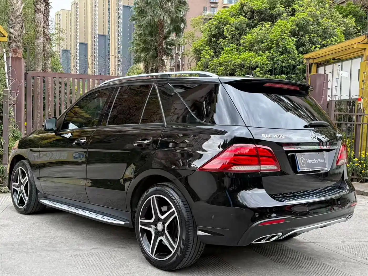 Mercedes-Benz GLE 2017 GLE 450 AMG 4MATIC фото 5