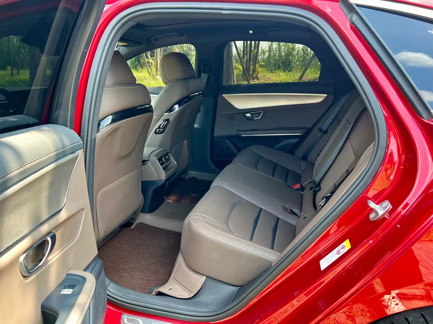 BYD Han 2021 EV Standard Range Luxury фото 17