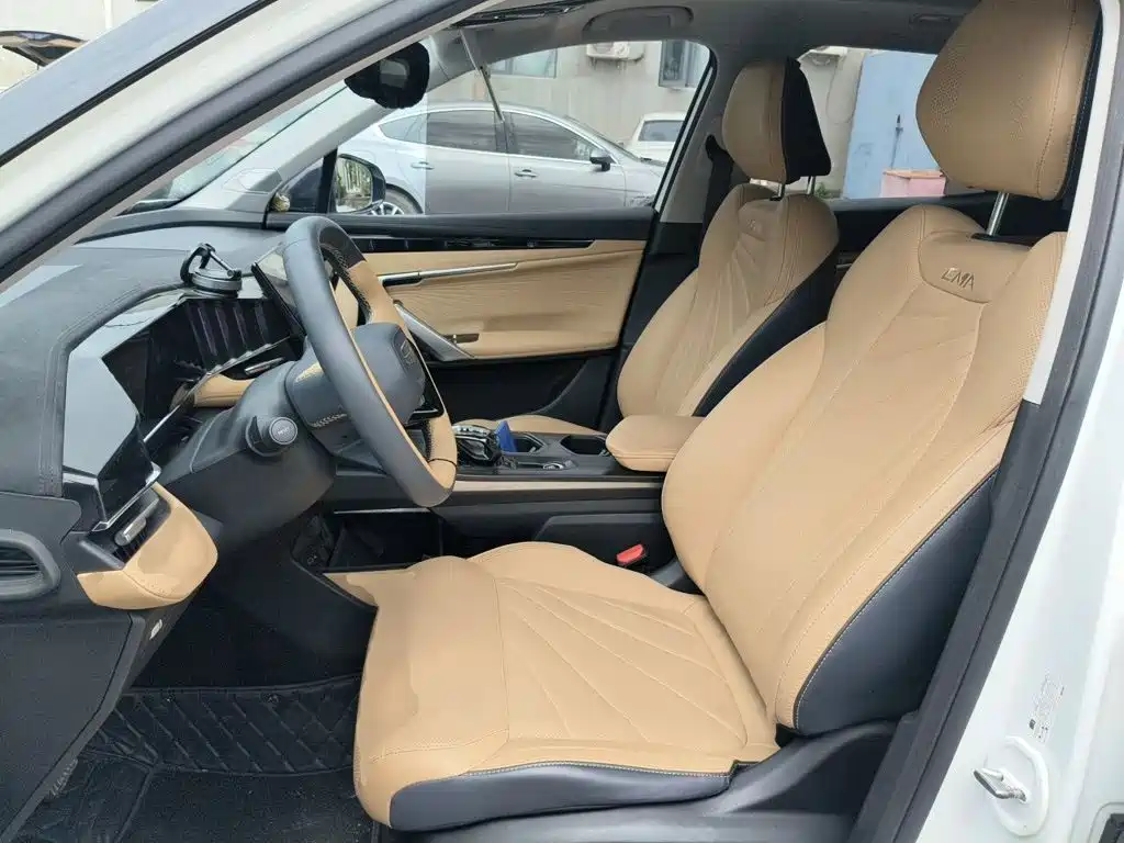 Geely Boyue L 2023 2023 1.5TD DCT Premium