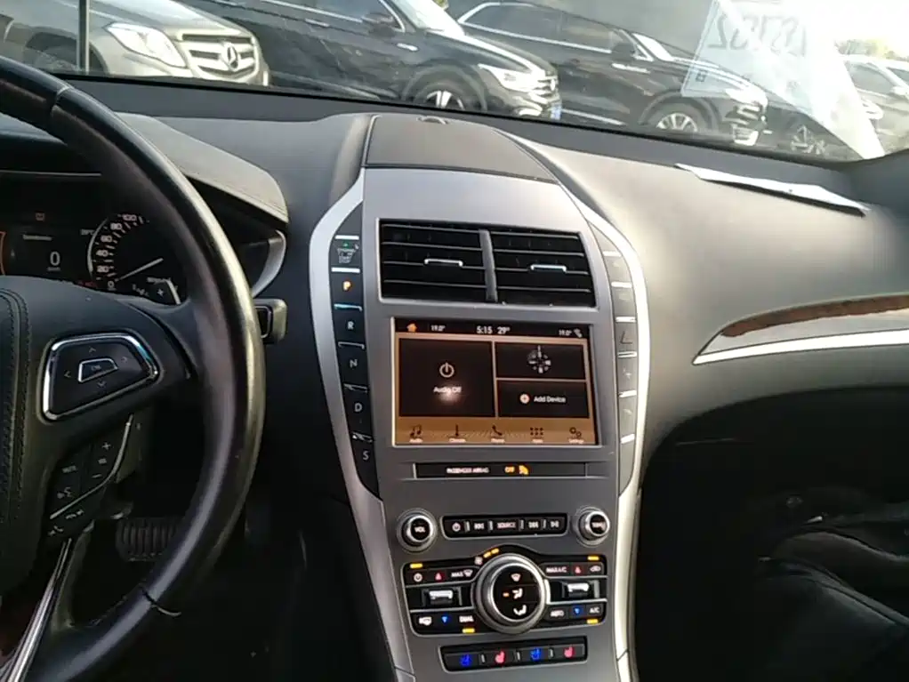 Lincoln MKZ 2019 2019 2.0T Zunya Edition China VI