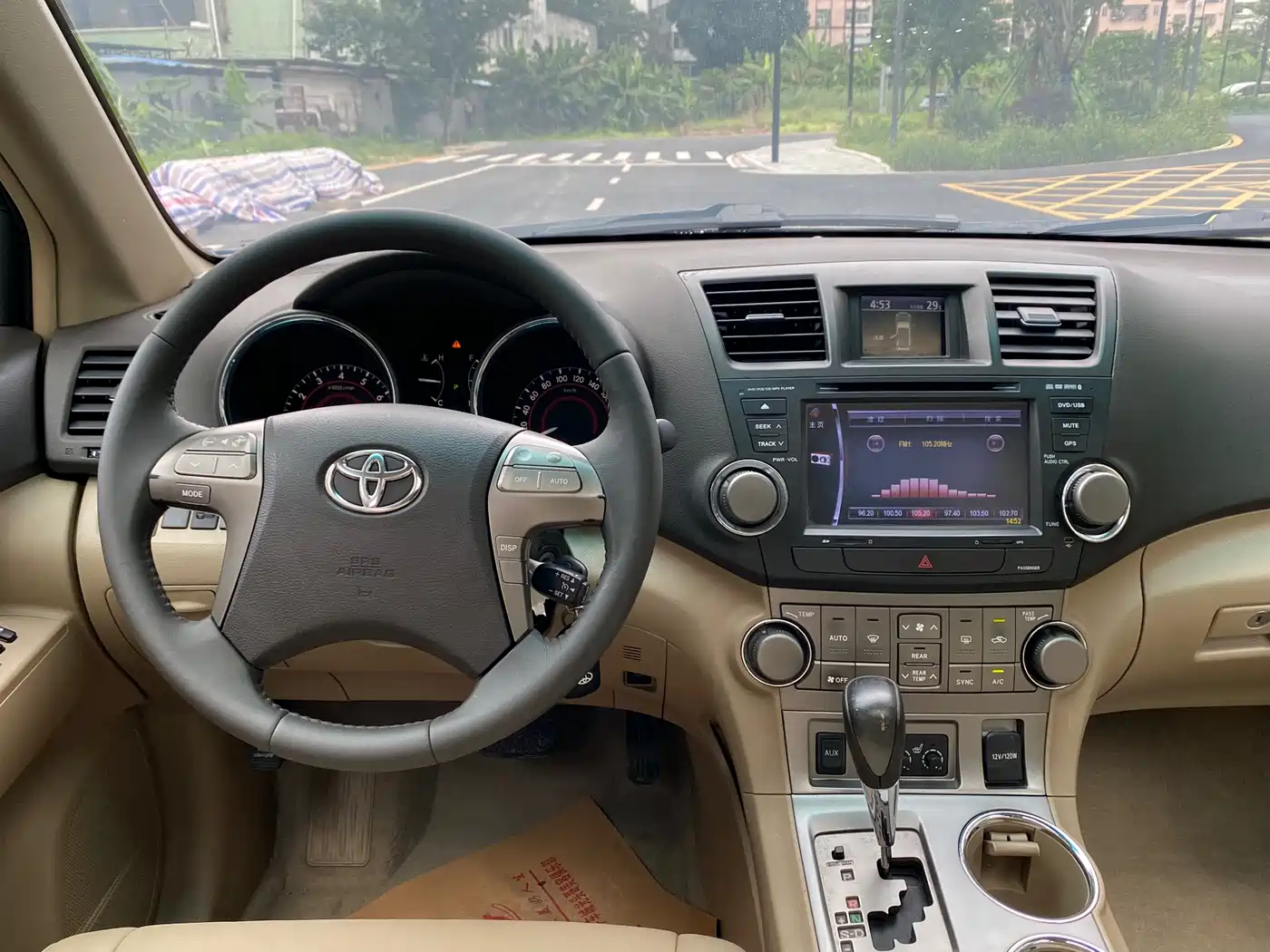 Toyota Highlander 2009 2.7L 2WD 7-seater Luxury Edition фото 15