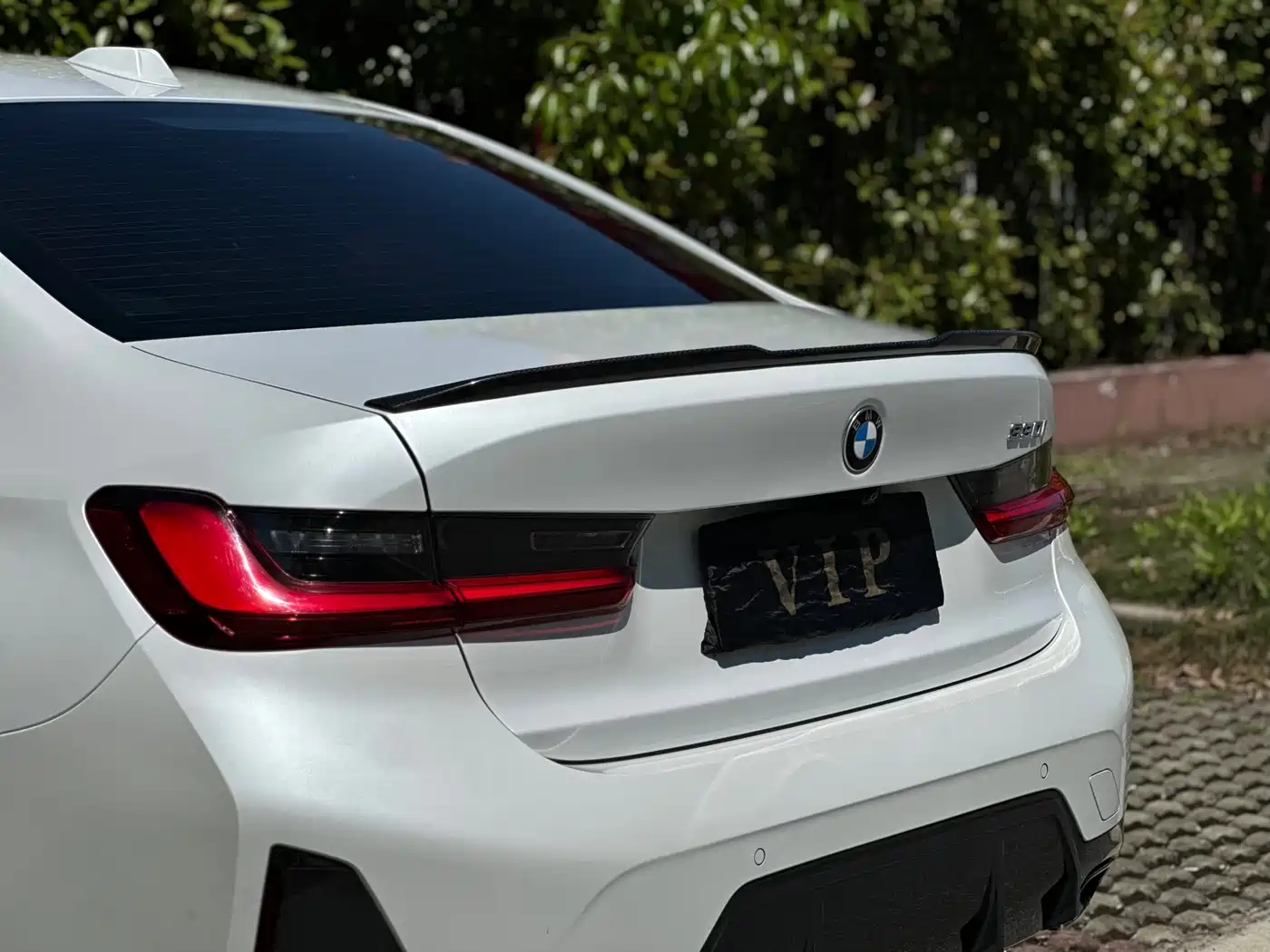 BMW 3 Series 2024 325i M Sport Shadowline Package фото 25
