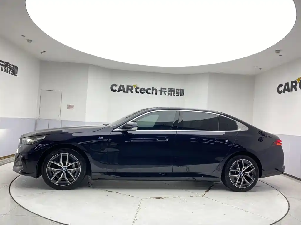 BMW i5 2025 2024 eDrive 35L M Sport Package