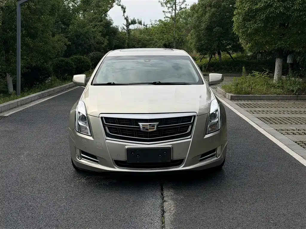Cadillac XTS 2016 28T Elite фото 2