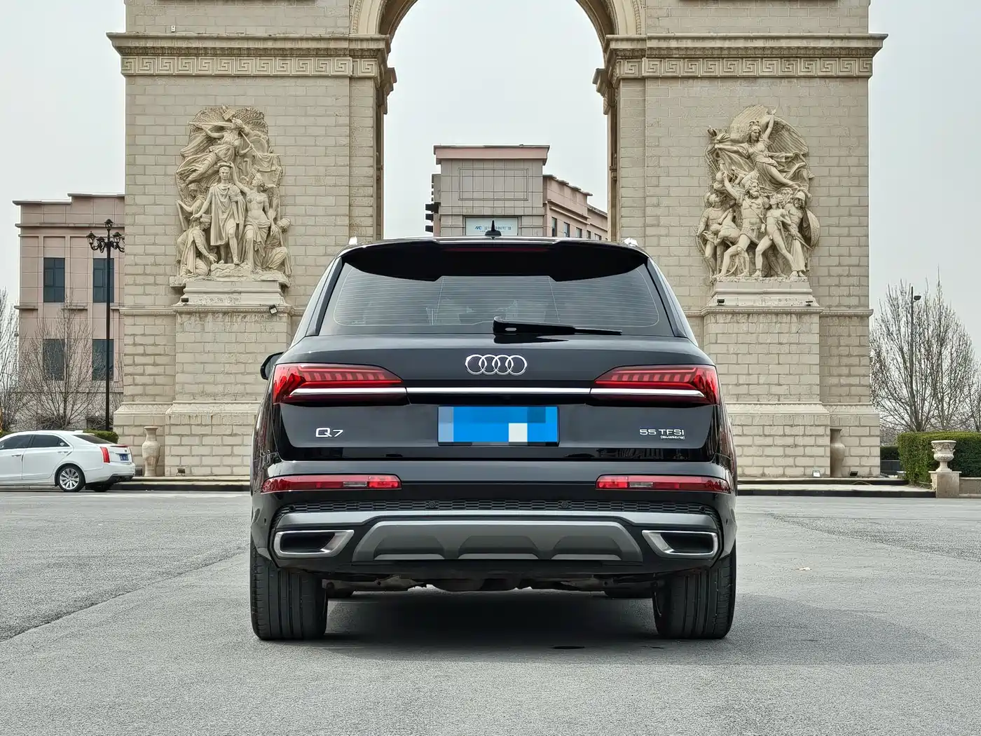 AUDI Q7
