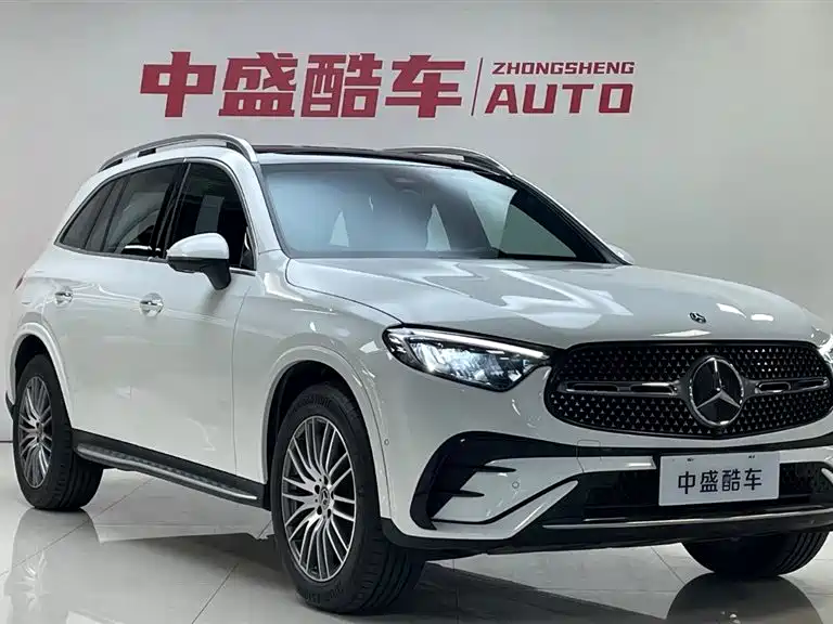 MERCEDES-BENZ GLC