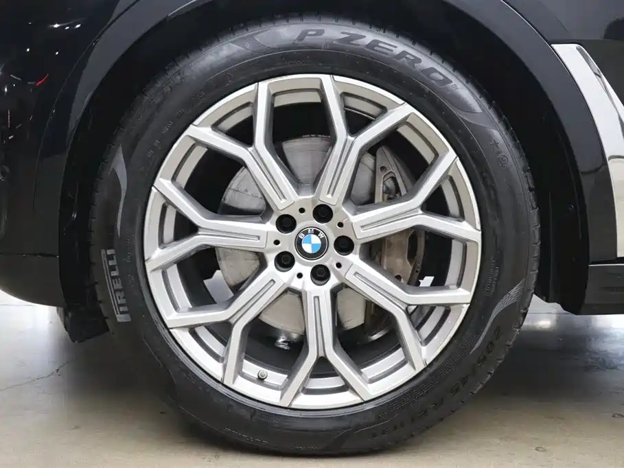 BMW X7 2021 xDrive40i Premium Luxury Package фото 30