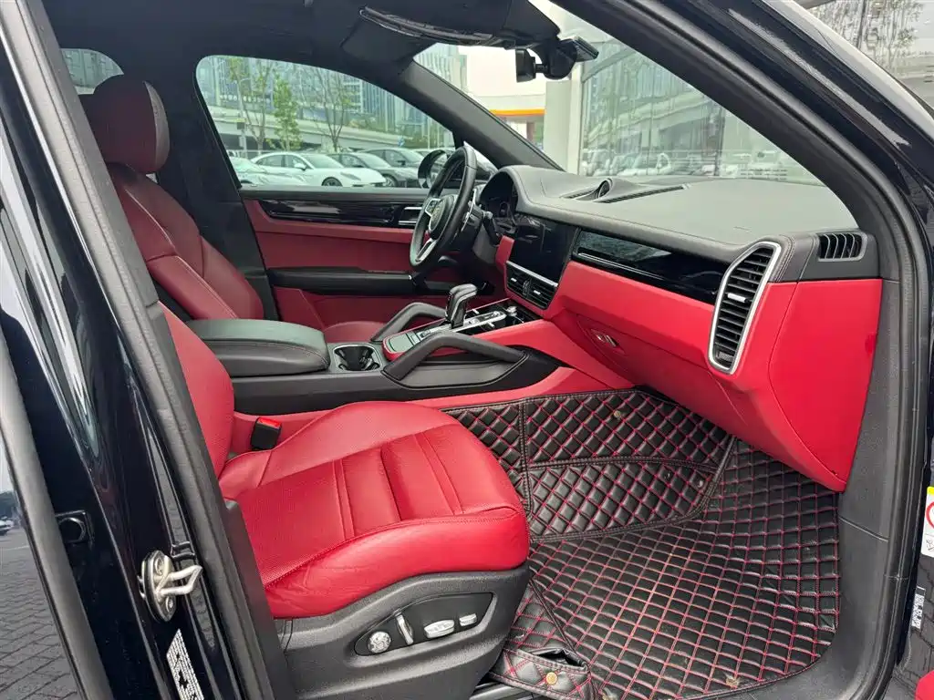 Porsche Cayenne 2019 Cayenne 3.0T фото 12