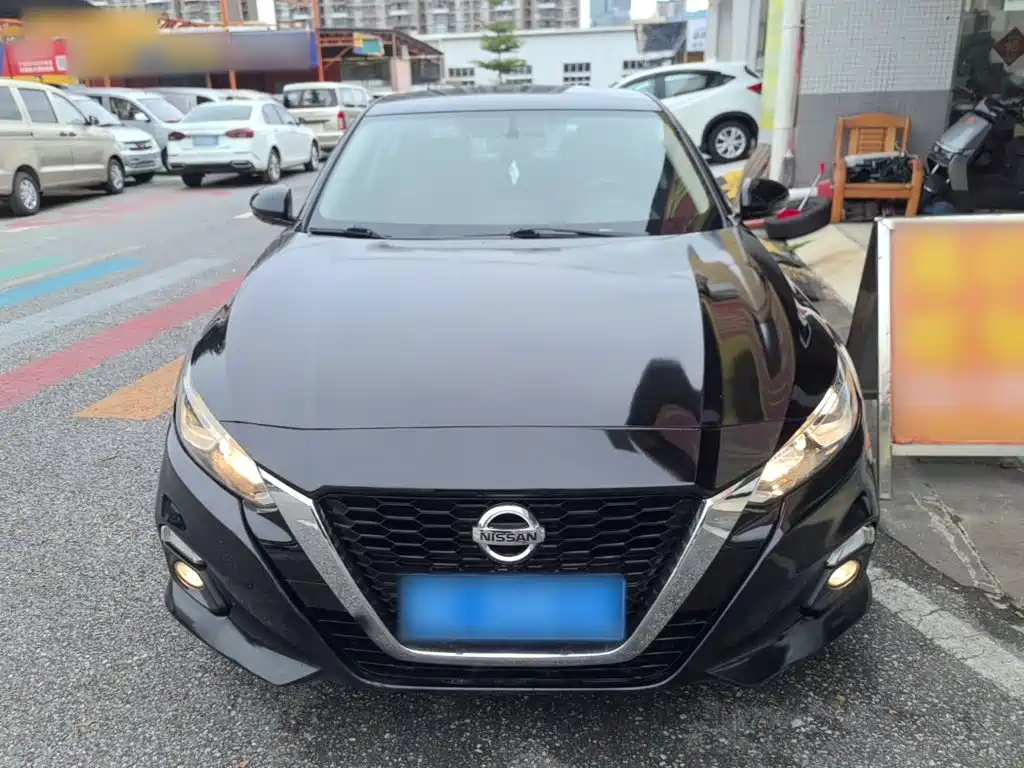 Photo 3 - Nissan Teana