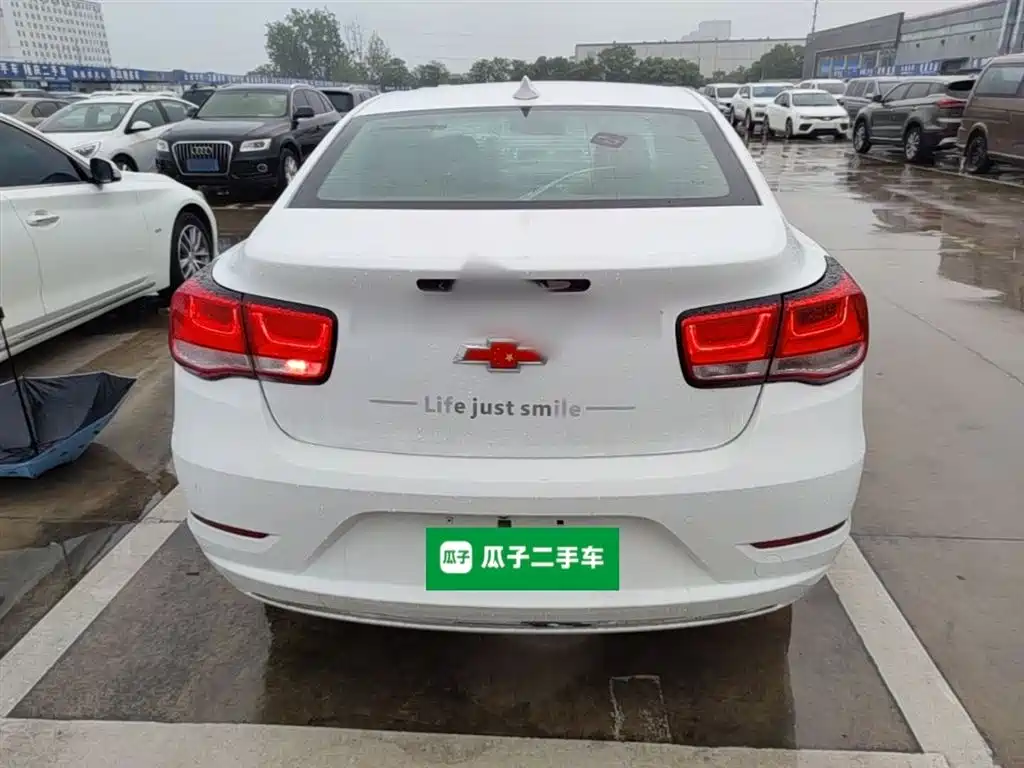 Chevrolet Malibu 2017 1.5T Automatic Luxury Edition фото 6