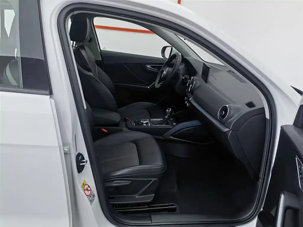 Audi Q2L e-tron 2019 Q2L e-tron Pure Electric Smart Enjoyment фото 23