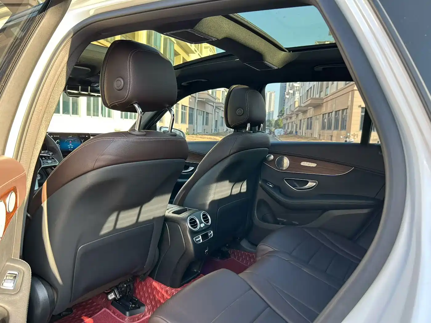 Mercedes-Benz GLC 2021 GLC 300 L 4MATIC Sporty фото 8