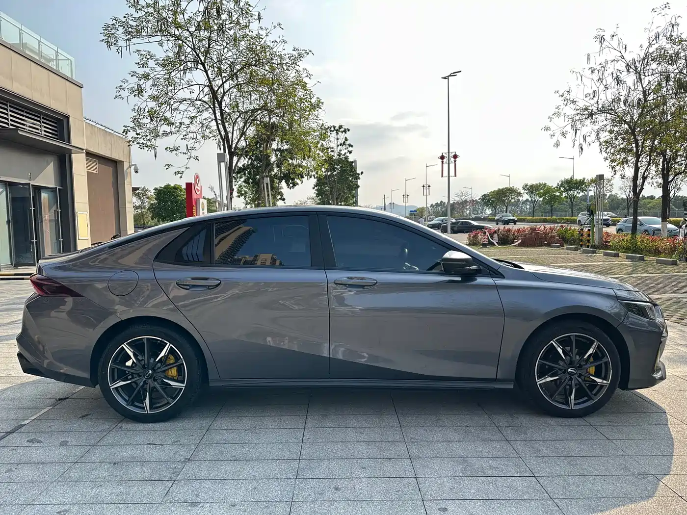 GAC Trumpchi Trumpchi Emkoo 2023 270T DCT J16 Edition фото 43