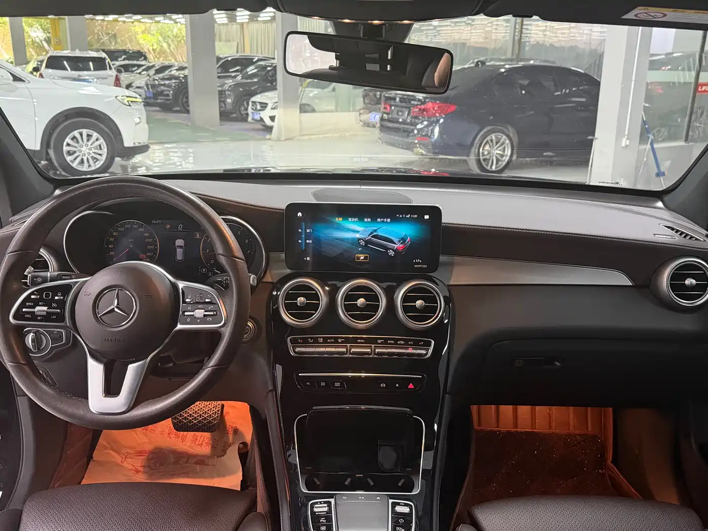 Mercedes-Benz GLC 2022 Facelift GLC 260 L 4MATIC Dynamic фото 5