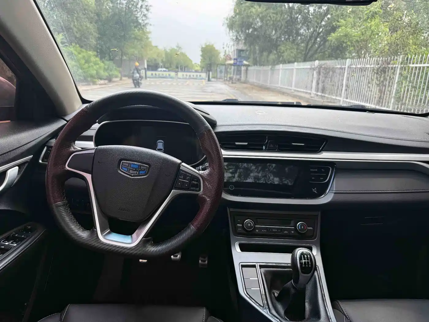 Geely Vision S1 2018 2018 1.5L Manual Sharp Enjoy