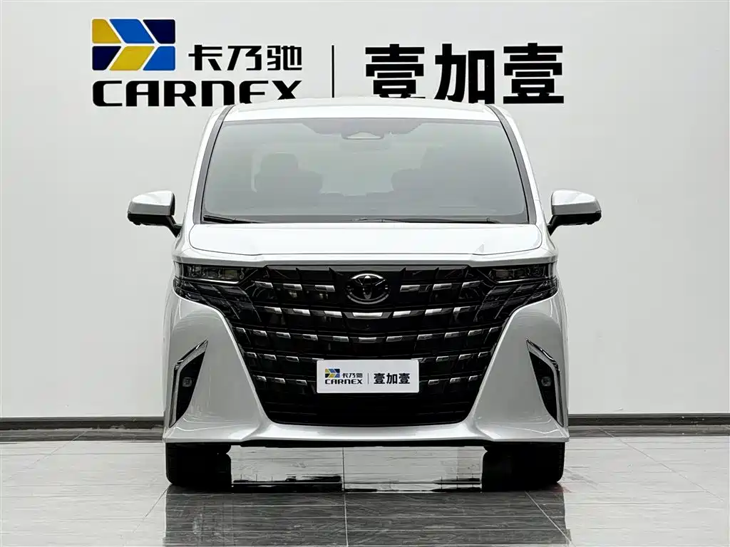 Toyota Alphard 2024 Hybrid 2.5L Ultimate Enjoyment Edition фото 2