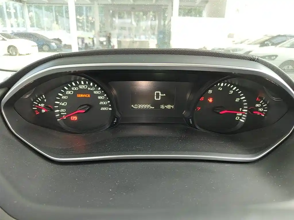 Peugeot 308 2016 1.6L Manual Fashion фото 12
