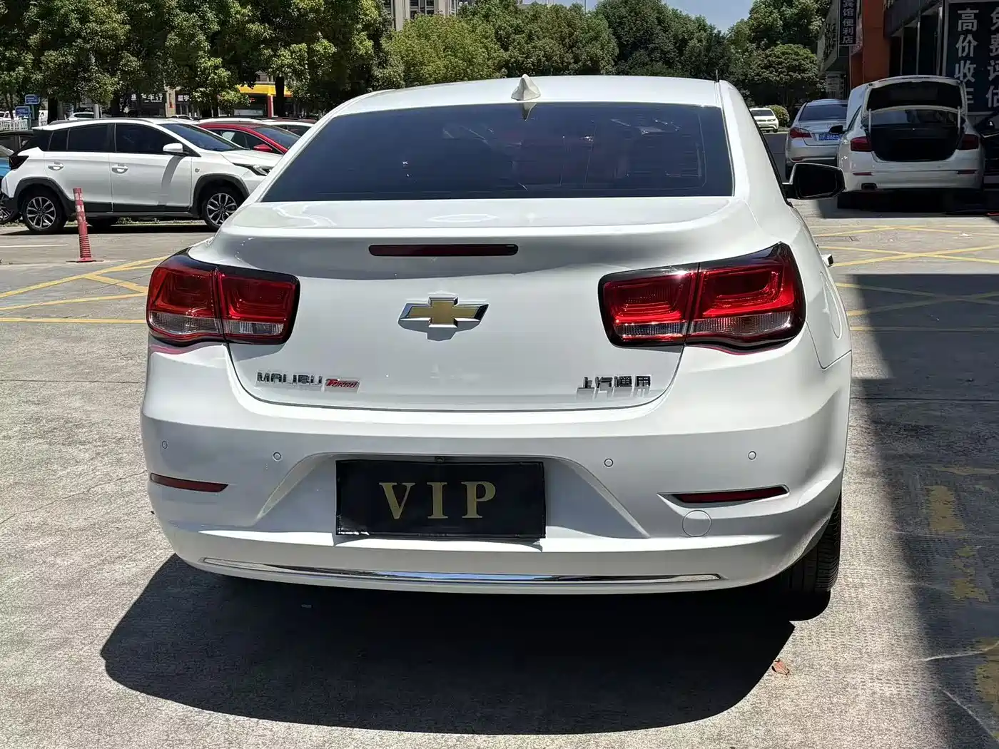 Chevrolet Malibu 2017 1.5T Automatic Luxury Edition фото 4