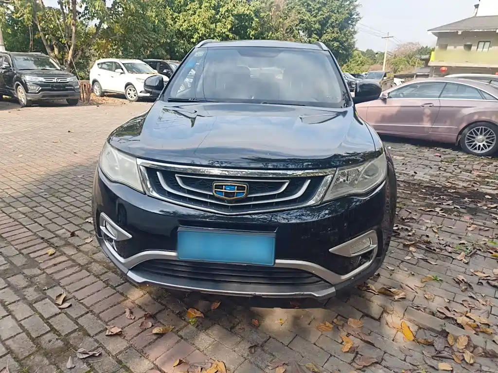 Фото 3 - Geely Boyue