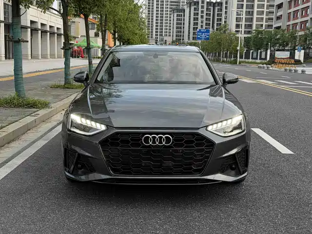 Audi A4L 2022