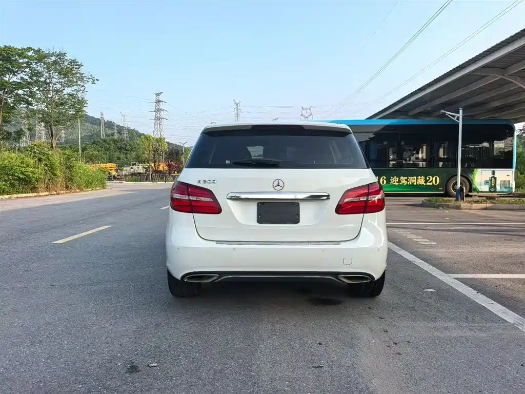 Mercedes-Benz B-Class 2015 B 200 Style фото 8