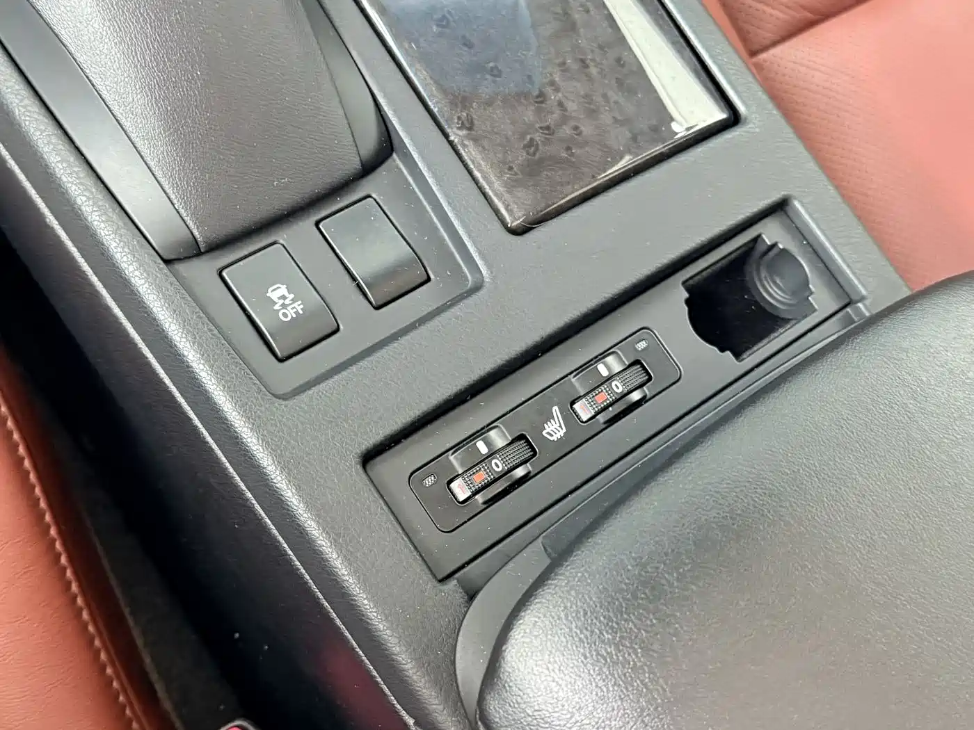 Lexus RX Classic 2013 Model 270 Luxury фото 13