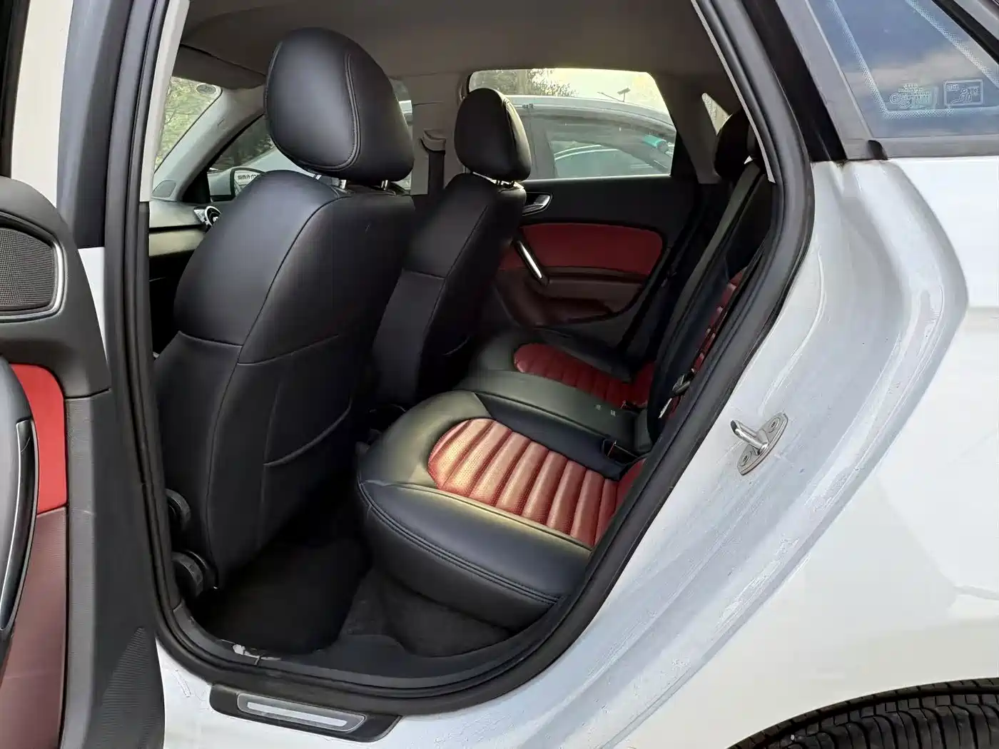 Audi A1 2015 2014 30 TFSI Sportback Fashion