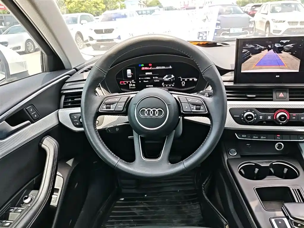 AUDI A4L