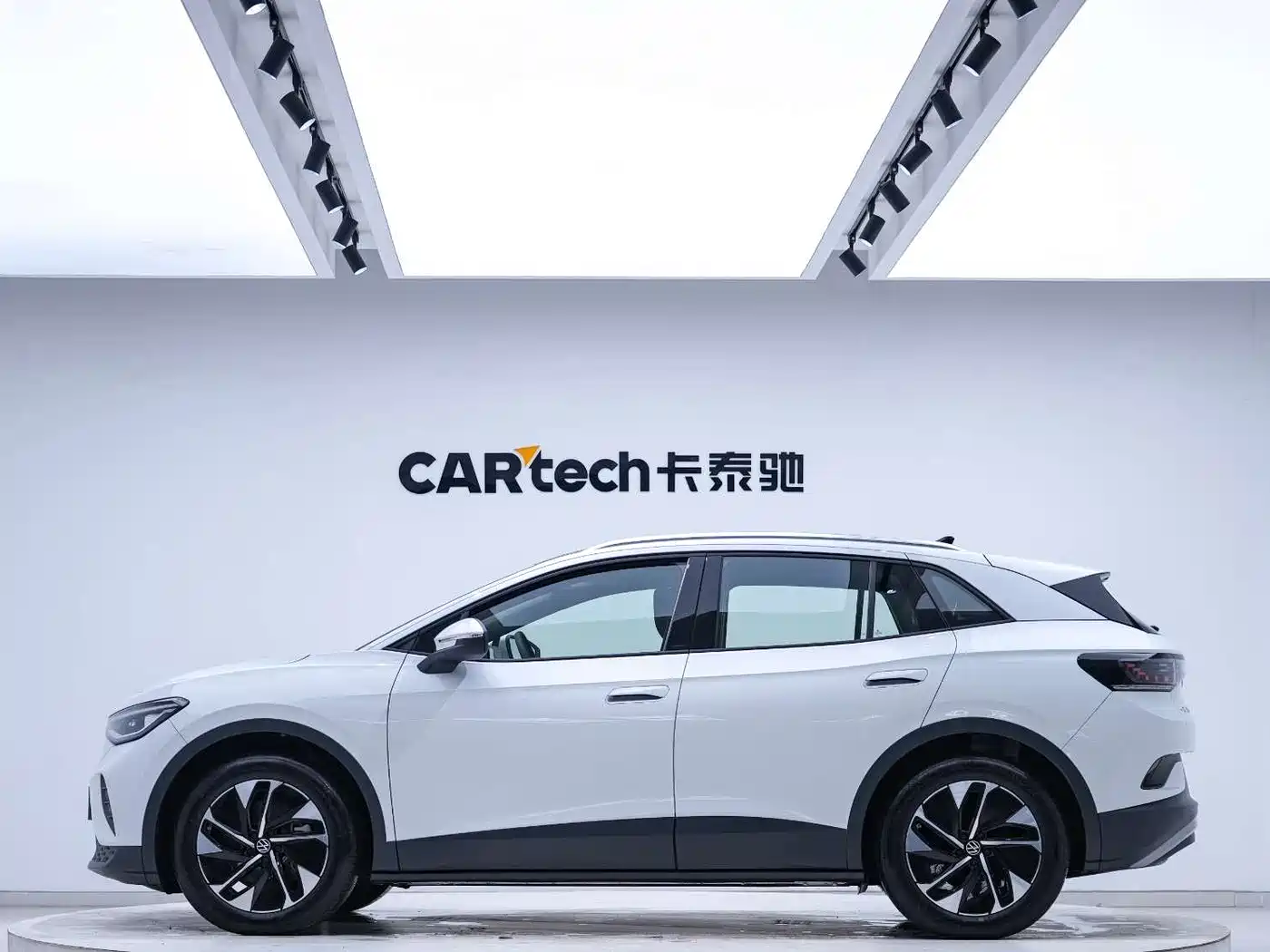 VOLKSWAGEN ID.4 CROZZ