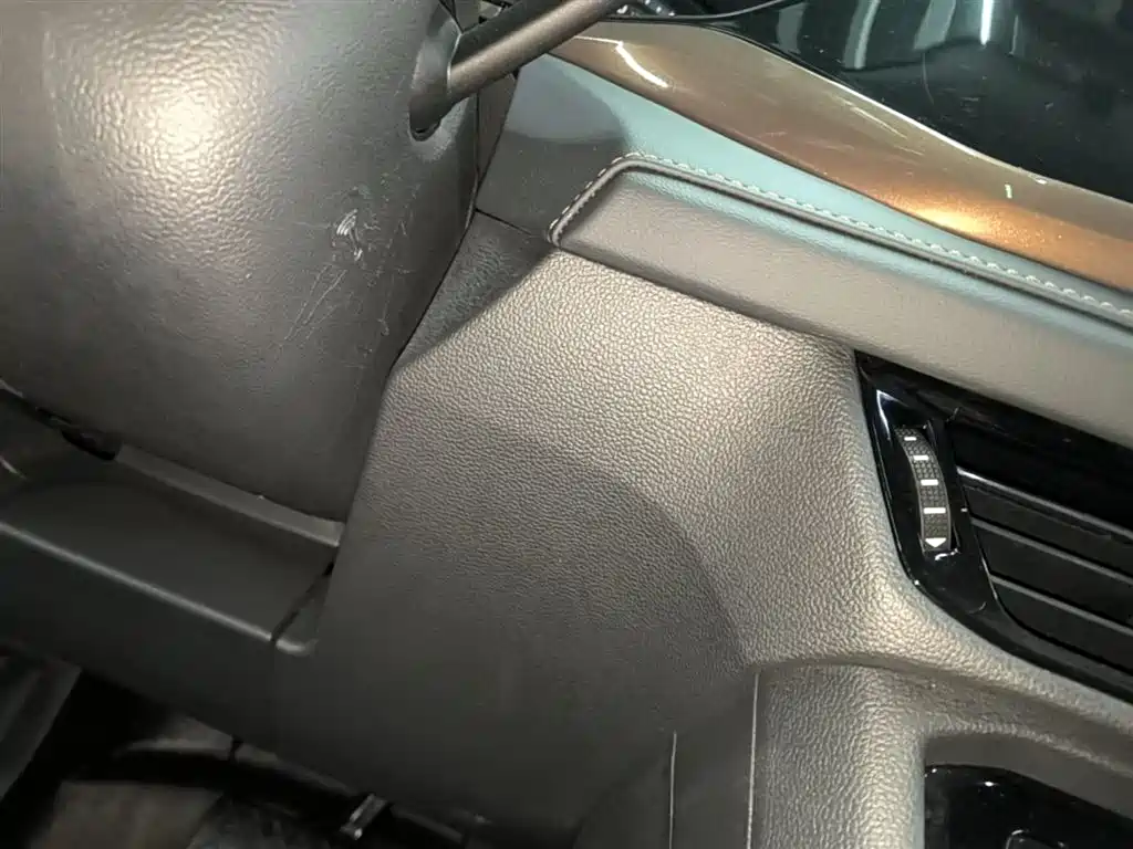 VOLKSWAGEN TUYUE