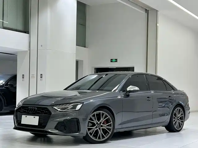 Audi S4 2024