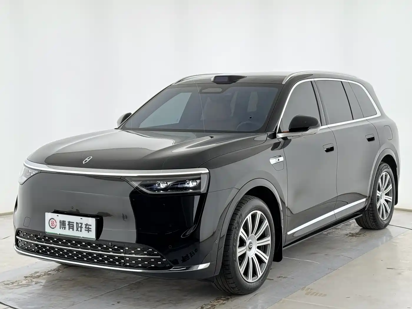 AITO Wenjie AITO M8 2025 Range Extender Max+ Edition 53.4kWh 5-seater