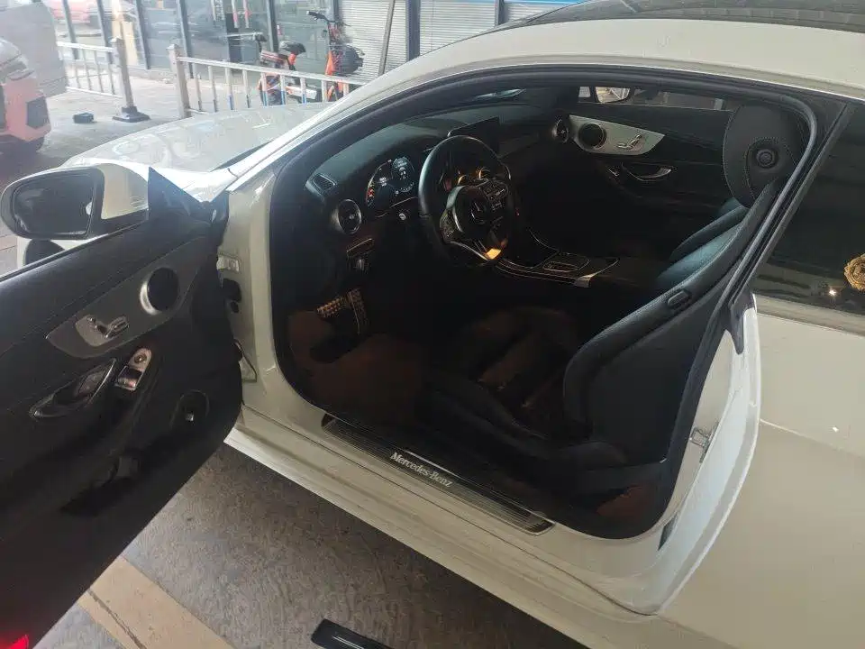Mercedes-Benz C-Class (Import) 2019 C 260 Coupe фото 3