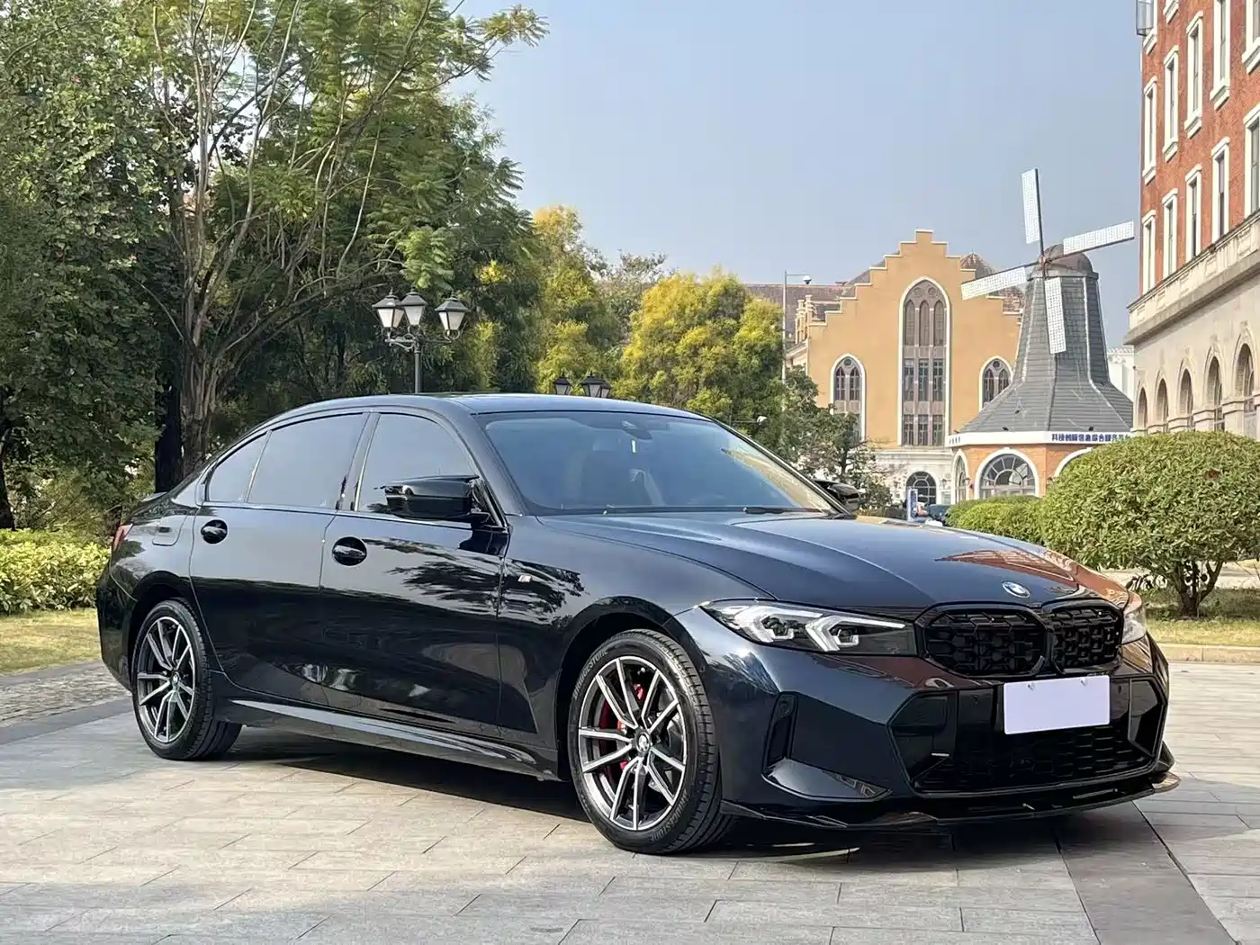 BMW 3 Series 2023 325Li M Sport Package фото 3