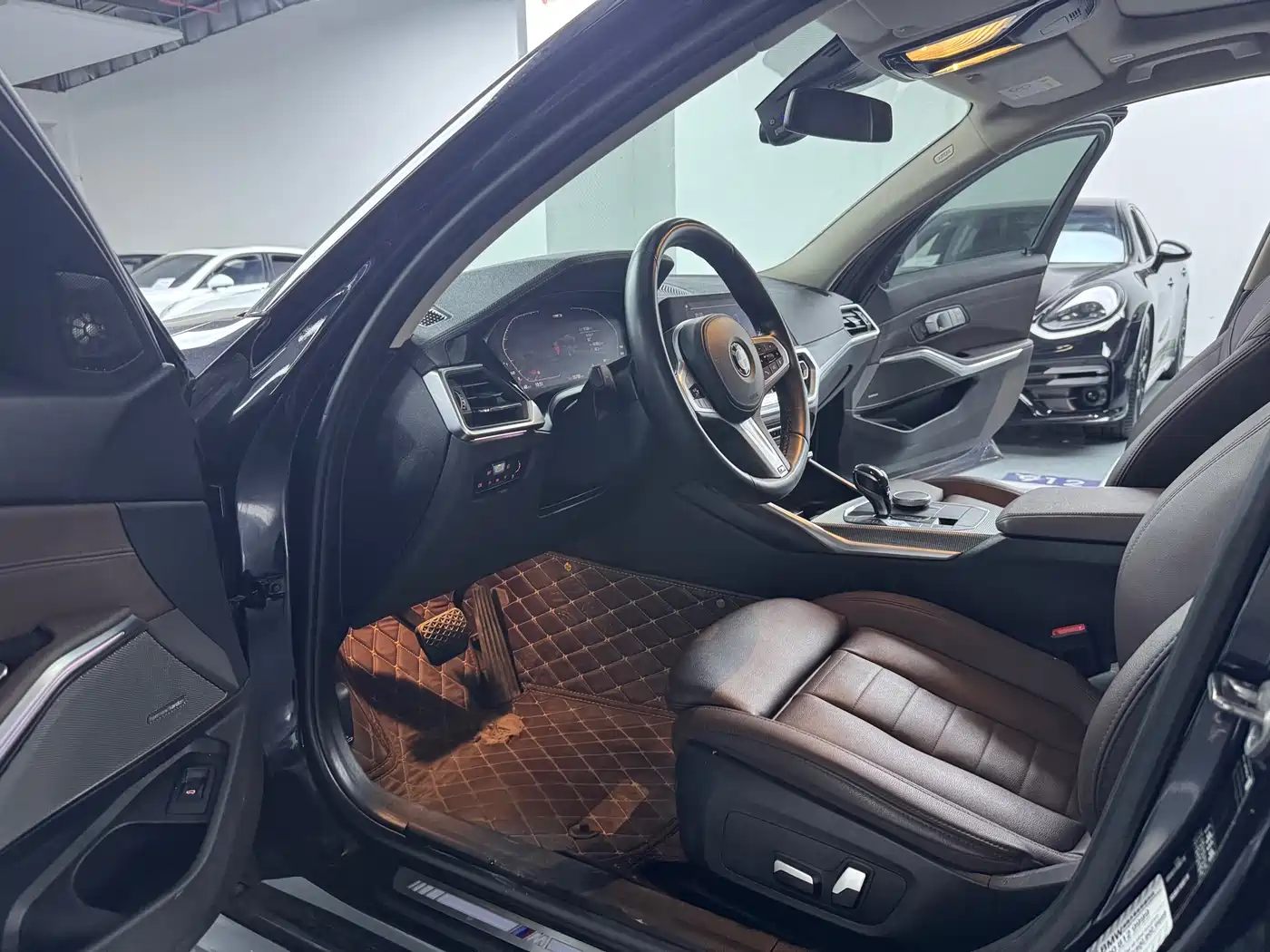 BMW 3 Series 2020 Facelift 325i M Sport Night Edition фото 7