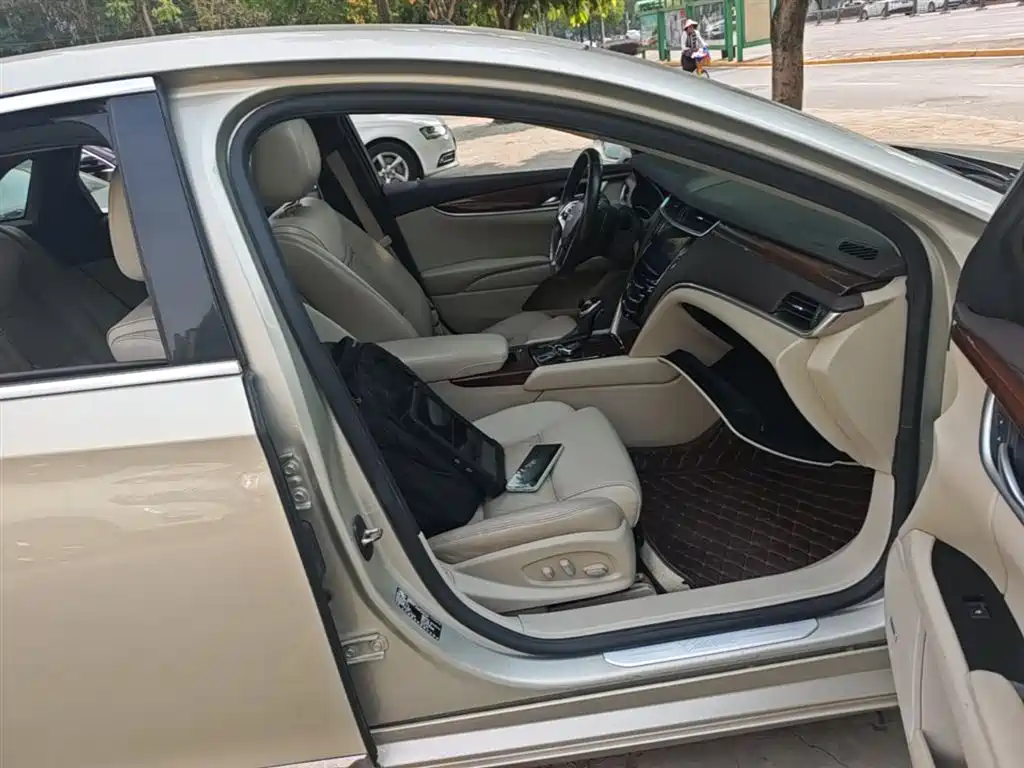 Cadillac XTS 2017 28T Elite фото 25