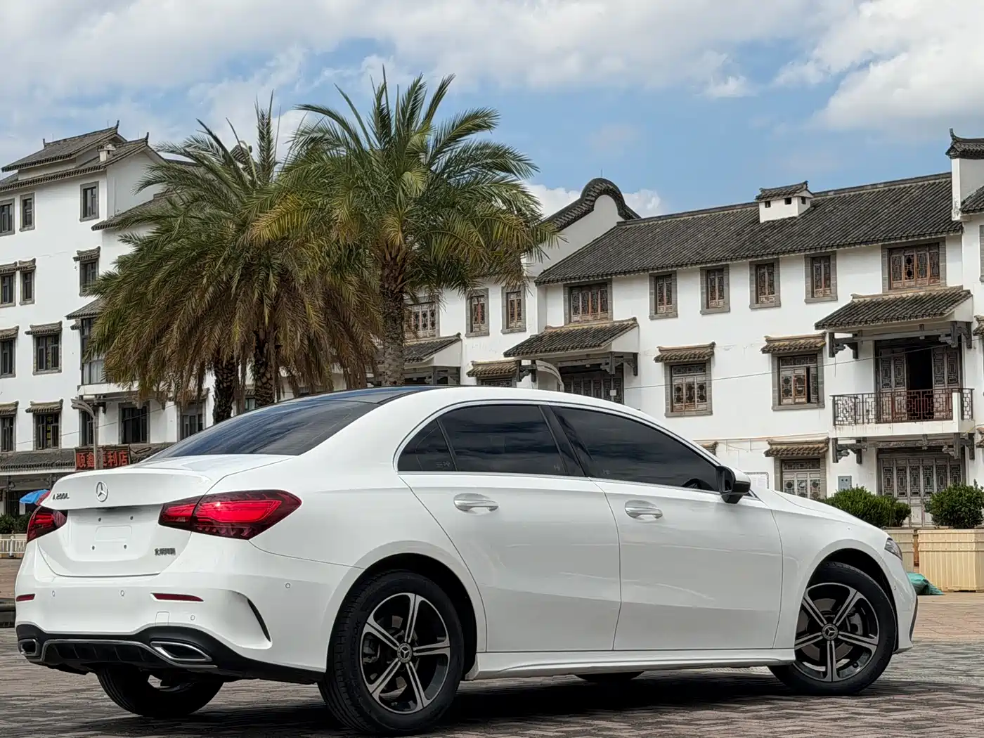 Mercedes-Benz A-Class 2024 Facelift A 200 L Fashion фото 7