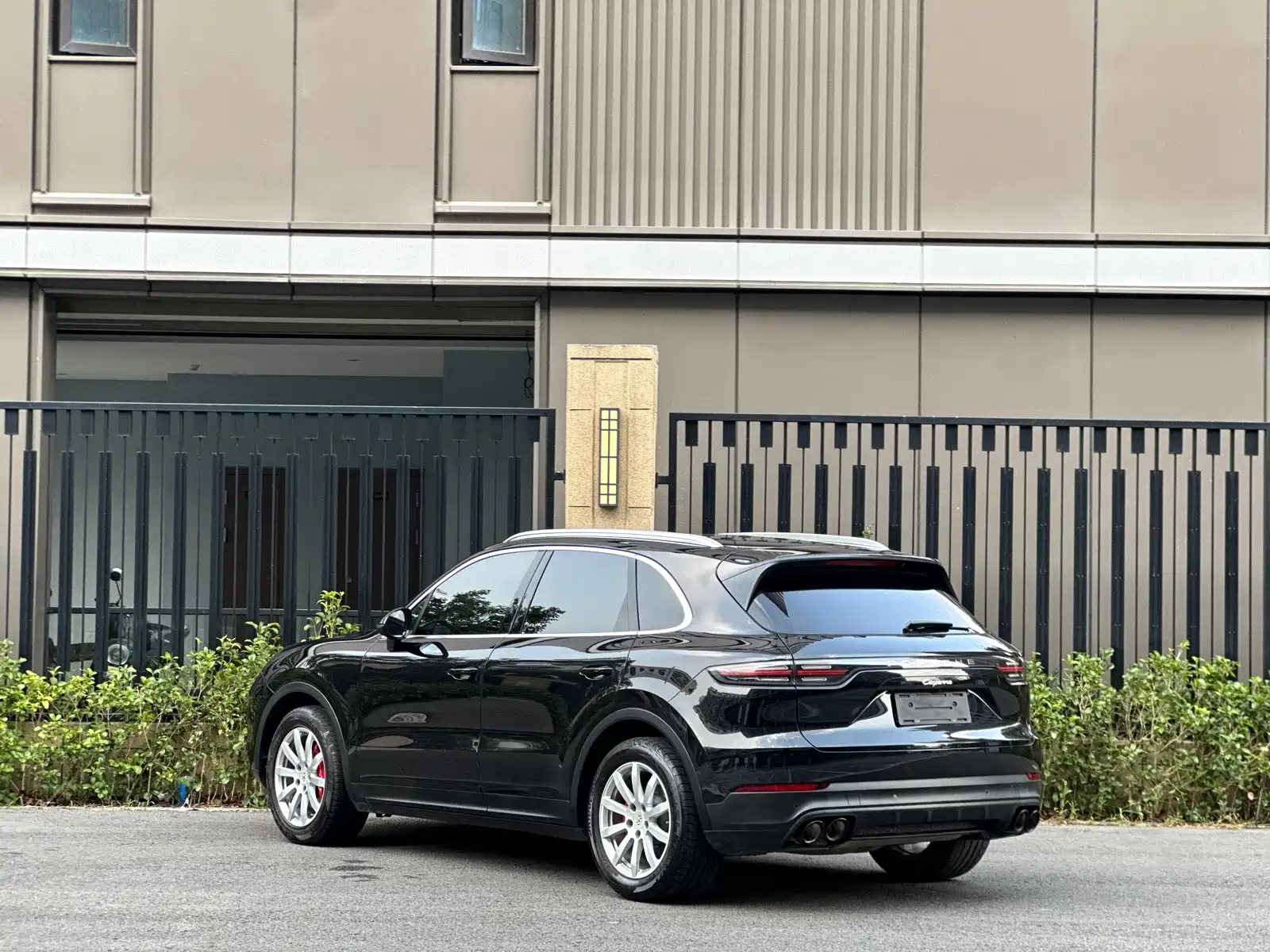 Фото 6 - Porsche Cayenne