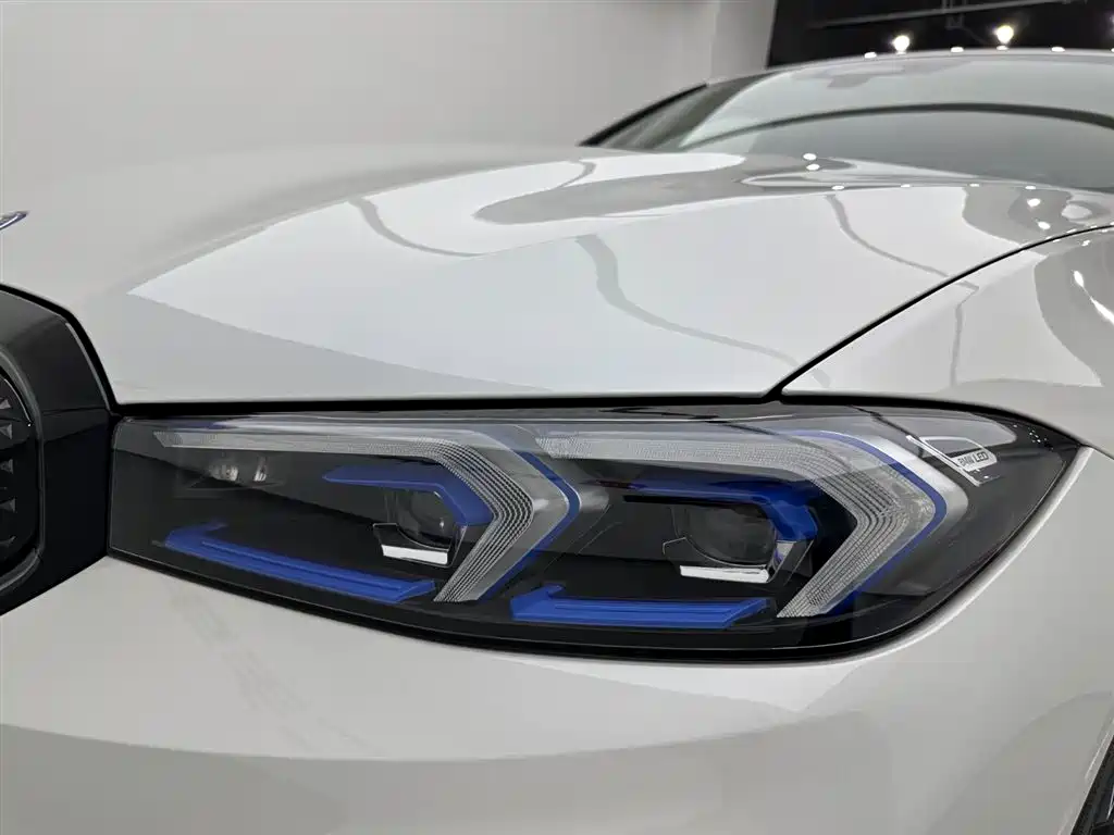 BMW i3 2025 eDrive 40 L Shadow Night Sport Package фото 27