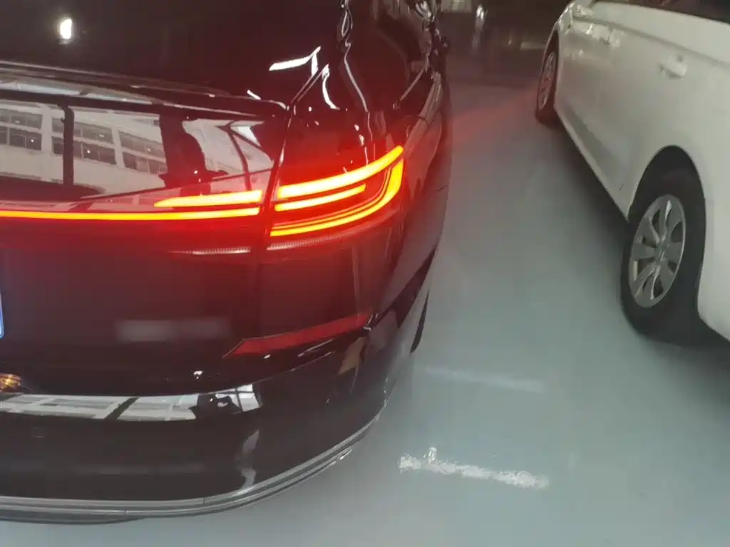 Volkswagen Passat 2024 Model 380TSI Starlight Elite фото 8