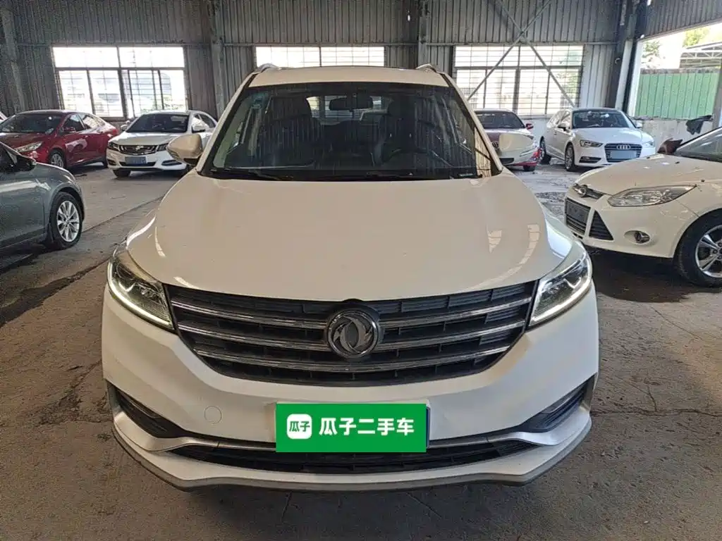 Dongfeng Fengguang Fengguang 580 2020 2020 1.5T CVT Luxury