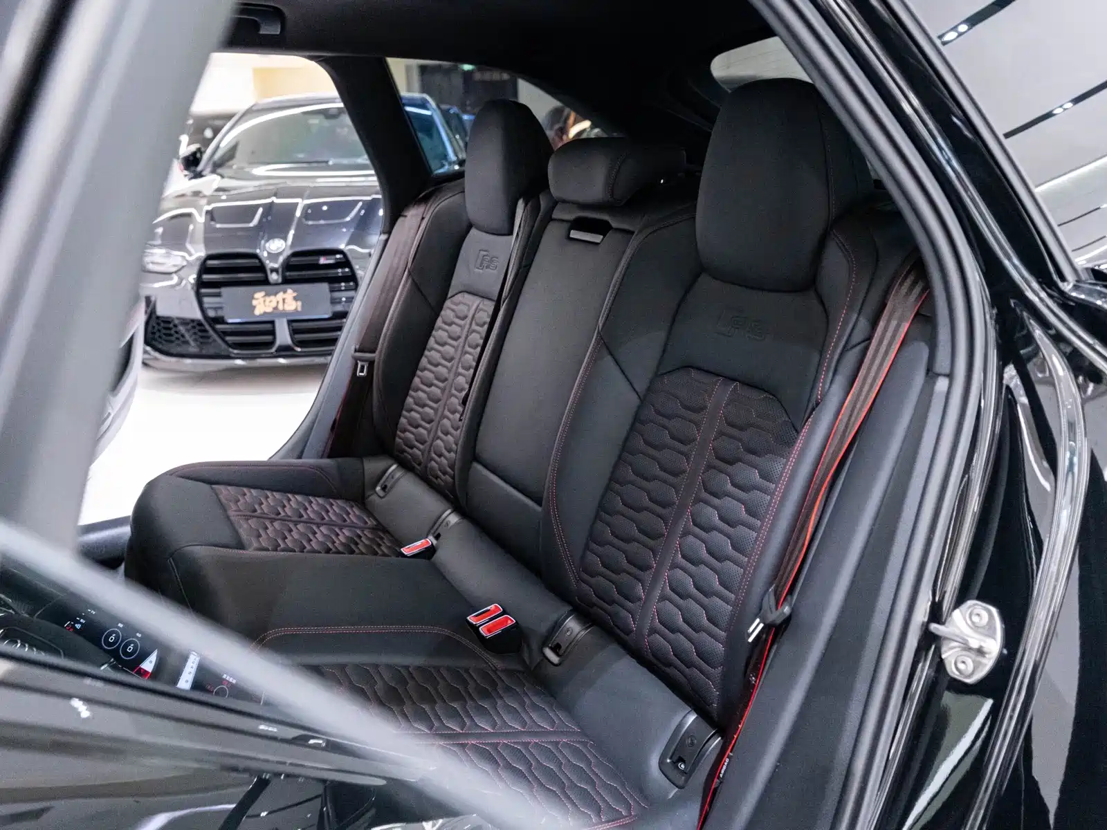 Photo 17 - Audi RS 6