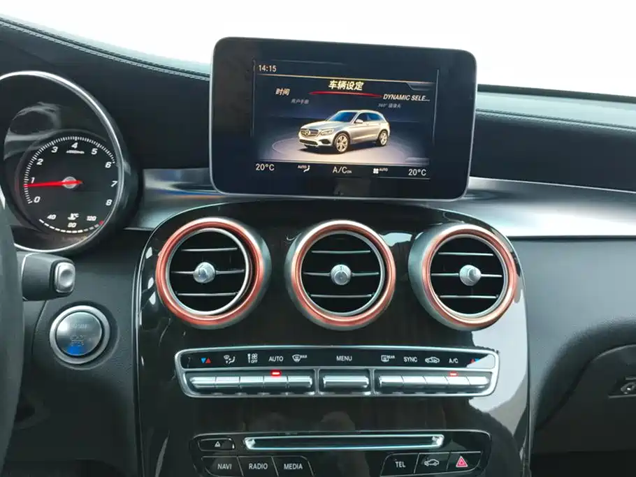 Mercedes-Benz GLC 2018 GLC 260 4MATIC Luxury фото 13