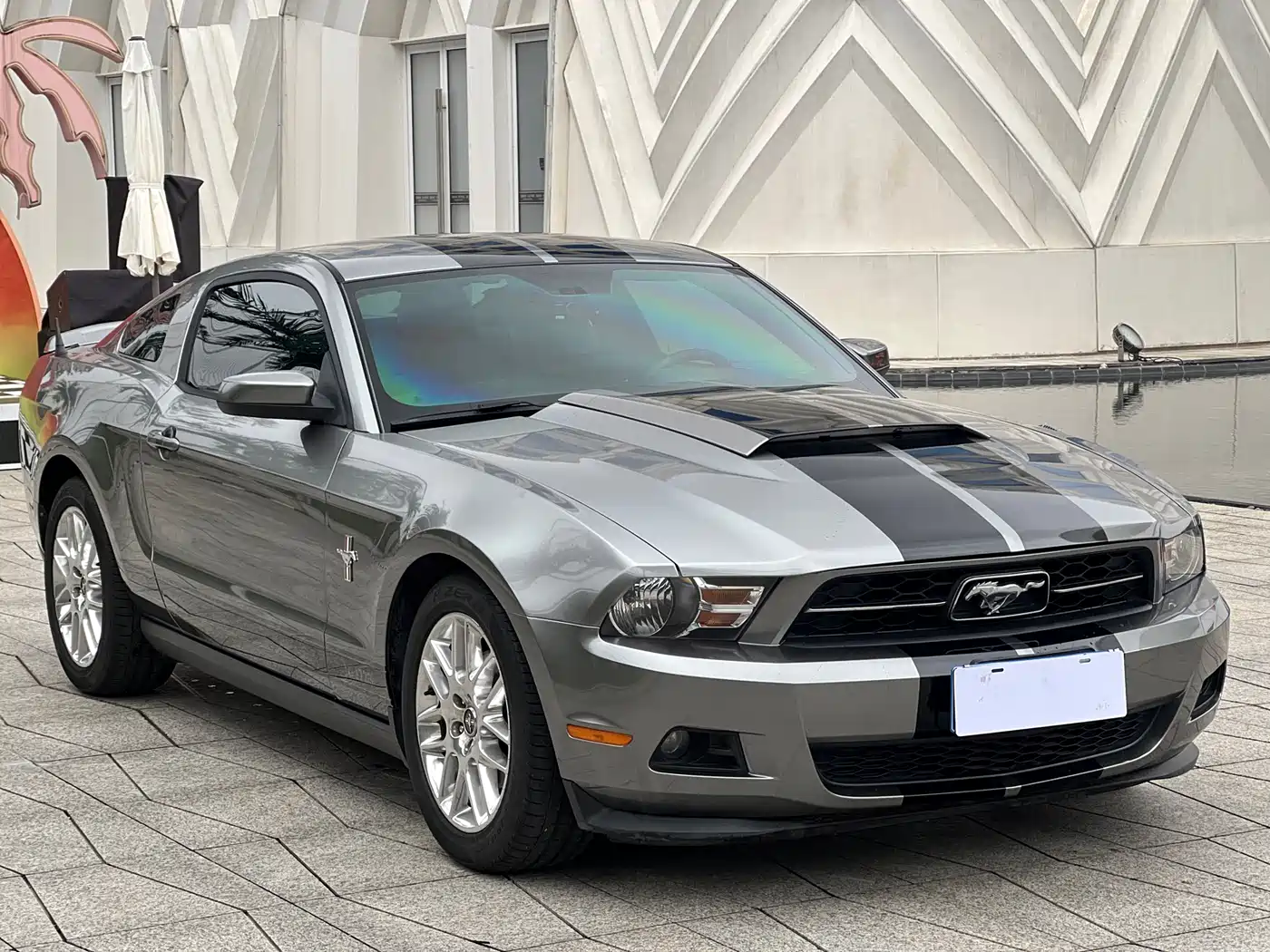 Ford Mustang 2013 Model 3.7L Automatic Standard фото 3